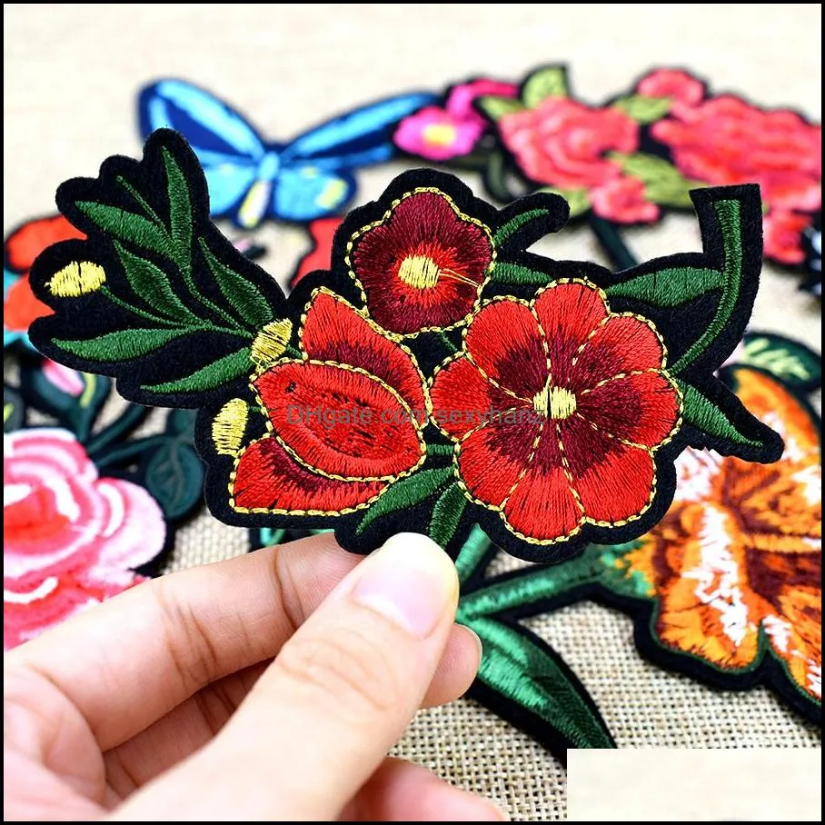 1 pcs beautiful embroidery flowers badge for women iron on transfer embroidery for clothes jeans jacket apron sew