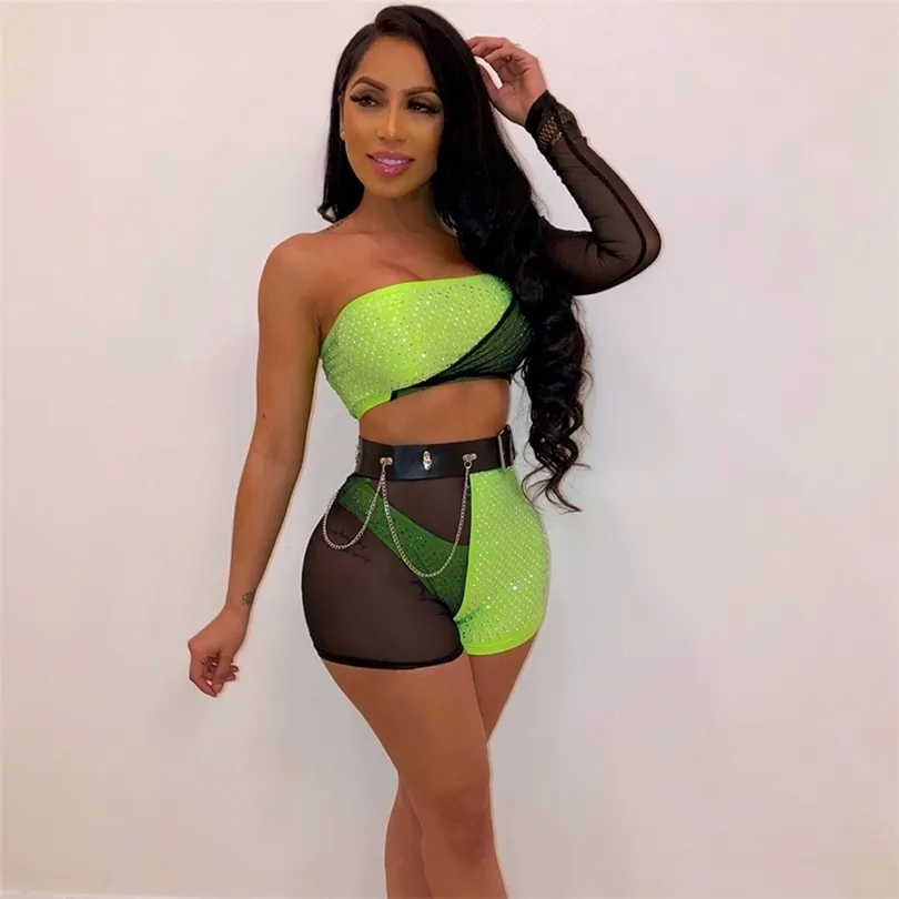 Conjunto Sexy Club Outfit 3 Peças Conjunto de Roupas para Festival de Verão Mesh Um Ombro Conjunto Shorts Cropped Neon Conjuntos Combinados T200116