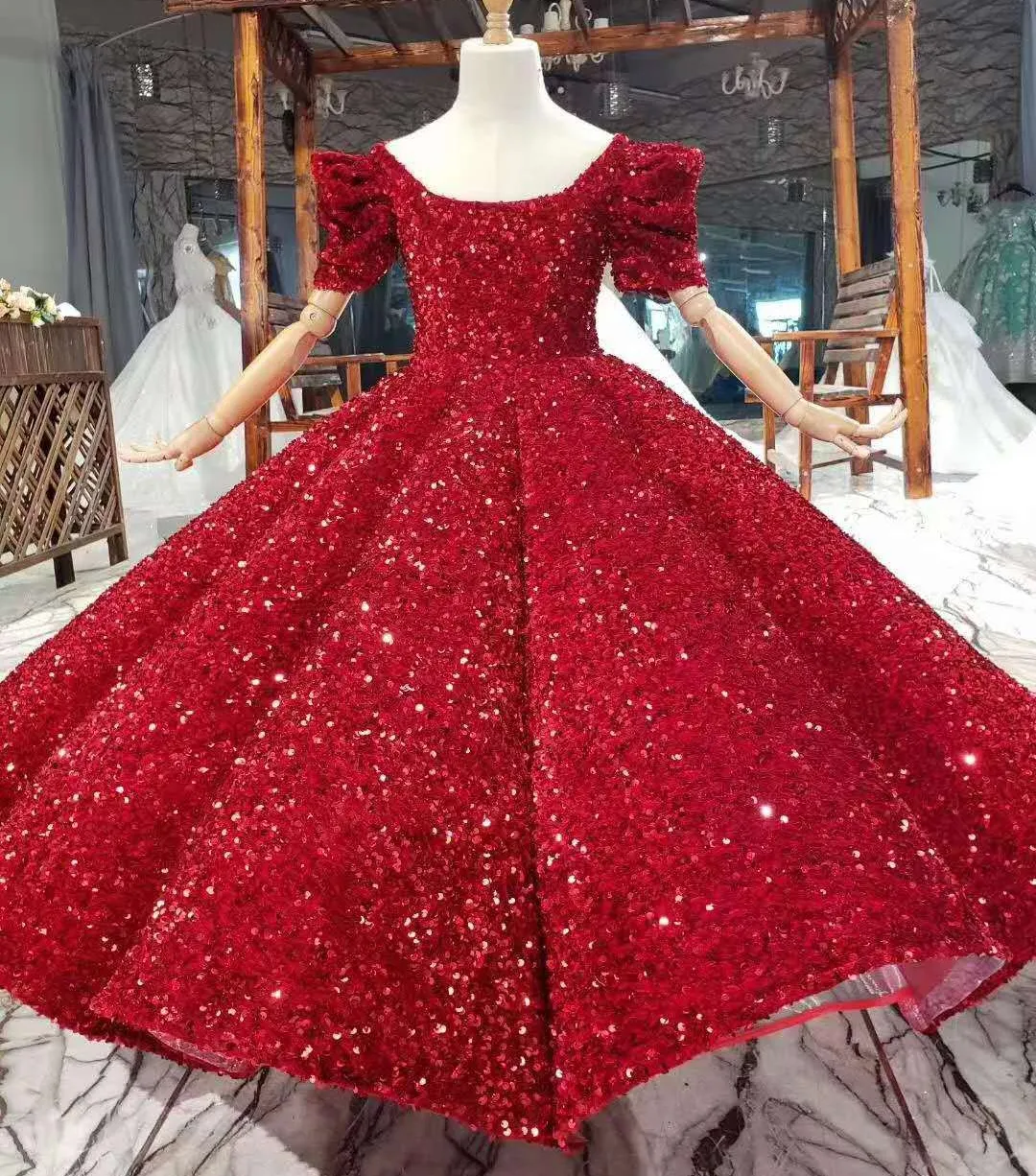 Luxury Silver Red Bling Girls Pageant Dresses Sequin Fluffy Off The Shoulder Ruched Flower Girl Dresses Ball Gowns Party Dresses for Girls