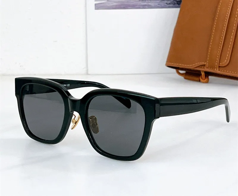 Fashion Trend Designer 4S222 نظارة شمسية للنساء أنيقة مربعة الشكل نظارات صيفية بسيطة متعددة الاستخدامات حماية مضادة للأشعة فوق البنفسجية تأتي مع جراب
