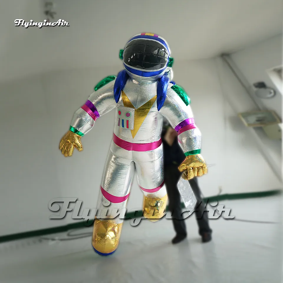 ぶら下げ銀色インフレータブル宇宙飛行士バルーン 2 メートル/4 メートル光沢のある空気爆破宇宙飛行士会場の天井装飾