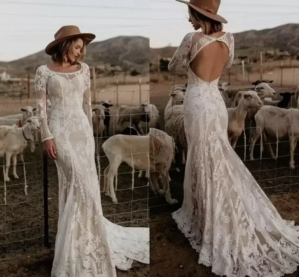 Manches longues modernes Boho country robes de mariée gothique hippie 2022 Appliques de dentelle scoop couche robes nues robes sans arrière