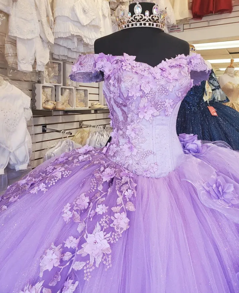 Lavender Quinceanera Gown For Debut Purple With Floral Accents And Lace Up Back Elegant Formal Sweet 16 Wear For 2022 Prom And Wedding XV Vestidos De 15 Anos Robe Bal From Bridalstore 177.7 DHgate.Com