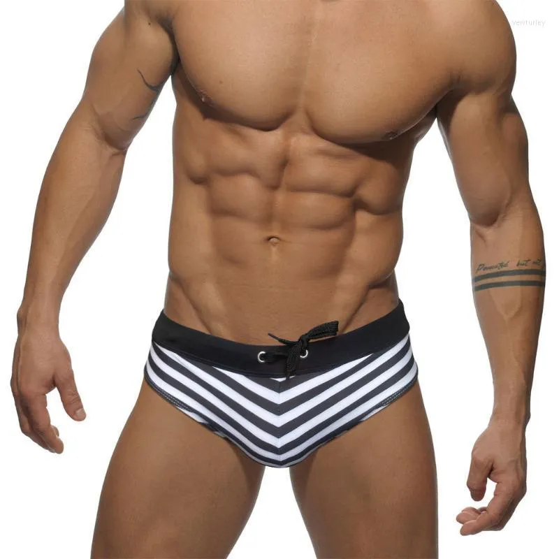 Shorts masculinos listra preta sexy cintura baixa homens roupas de banho verão apertado praia de praia biquínis brincho de nadar de natação swimsuthmen