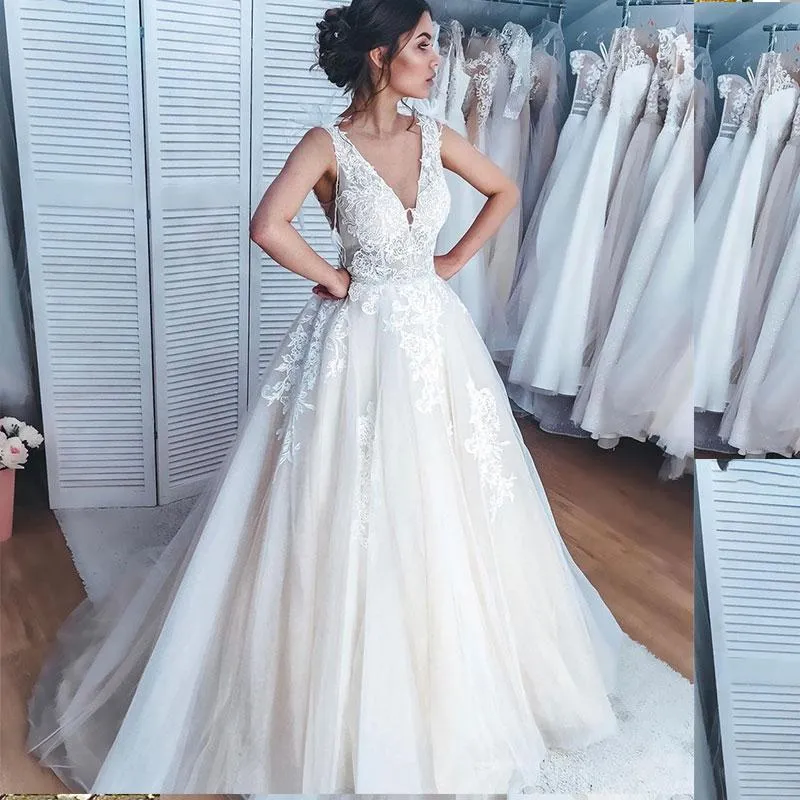 Other Wedding Dresses Gorgeous Dress 2022 V-Neck Sleeveless Lace Appliques A-Line Backless Bridal Gowns Court Train DressesOther