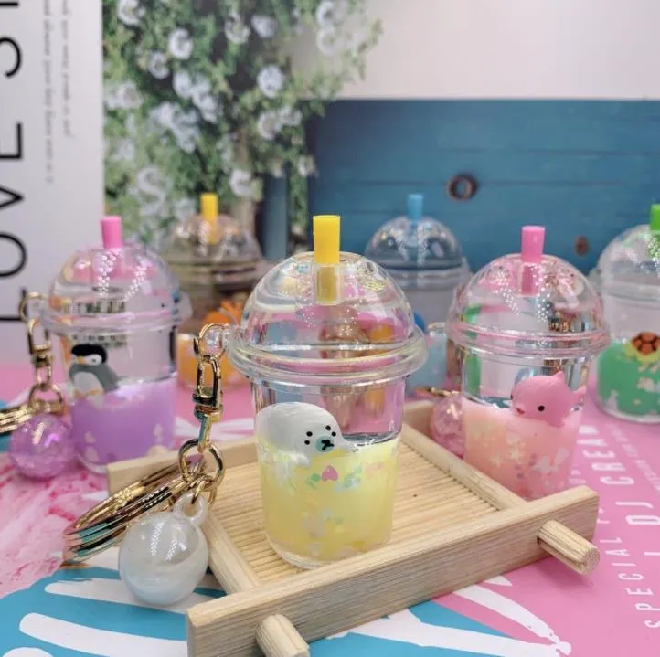 Party Favor Animal bubble milk tea keychain Creative Mini Coconut Beverage Acrylic Moving Liquid Oil Drop Decompression Jewelry Gift SN4874