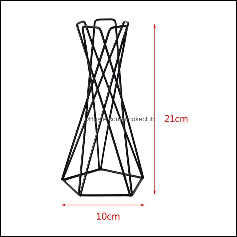 Nordic Style Air Plant Holder Metal Flower Pots Stand Geometric Iron Tillandsia Holder Table Home Garden Ornaments C0125