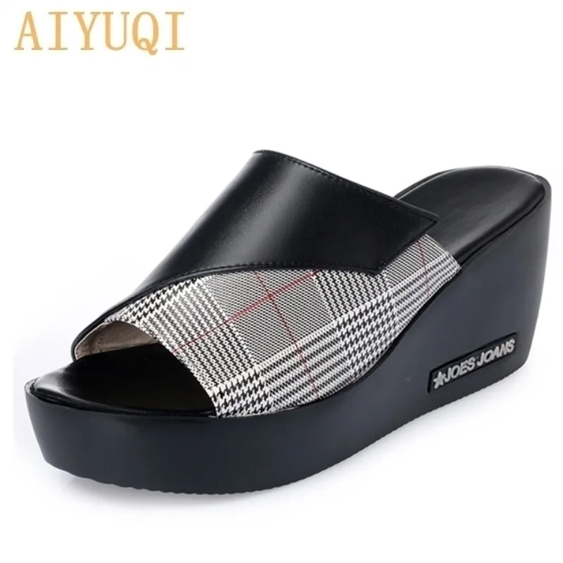 AIYUQI Woman Platform Flip Flops Summer Genuine Leather High Heel Shoes Big Size 41 42 43 Women Slipper Y200423 GAI