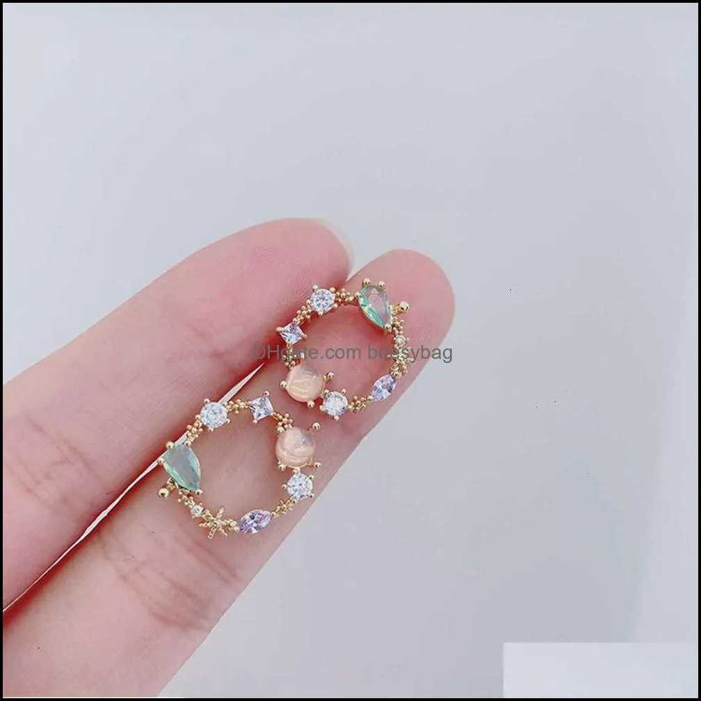 2020 New Collection Classic Round Pink Green Crystal Stud Earrings Sweet Flower Cirlce Jewels Mode Brincos Poison for Women