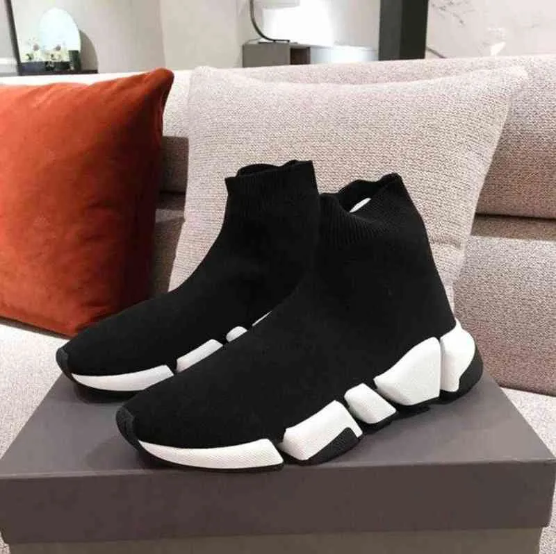 Homens Mulheres 2021 Meia Sapatos Tênis 2.0 Triplo Preto Vermelho Branco Bege Rosa Clearsole Moda Masculina Casual Tênis Jogging