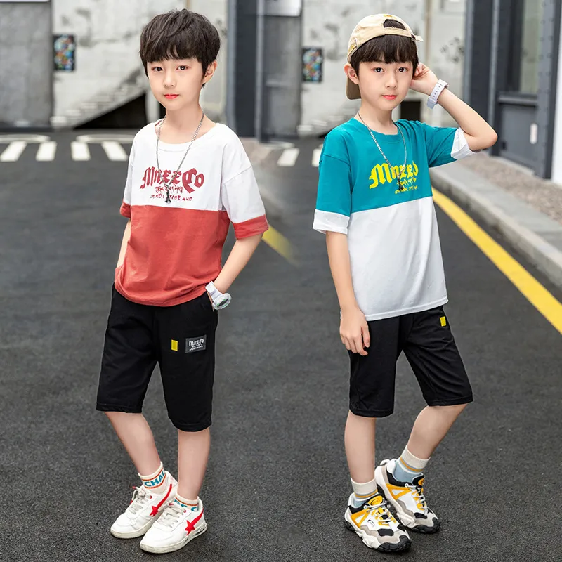 YWOAGH Ensemble De Vêtements De Sport Pour Garçons Séchage Rapide Tee-Shirt à Manches Courtes Et Shorts Tenue De Jeu Pour Activités Extérieures Quotidiennes Vert 7-8 Ans