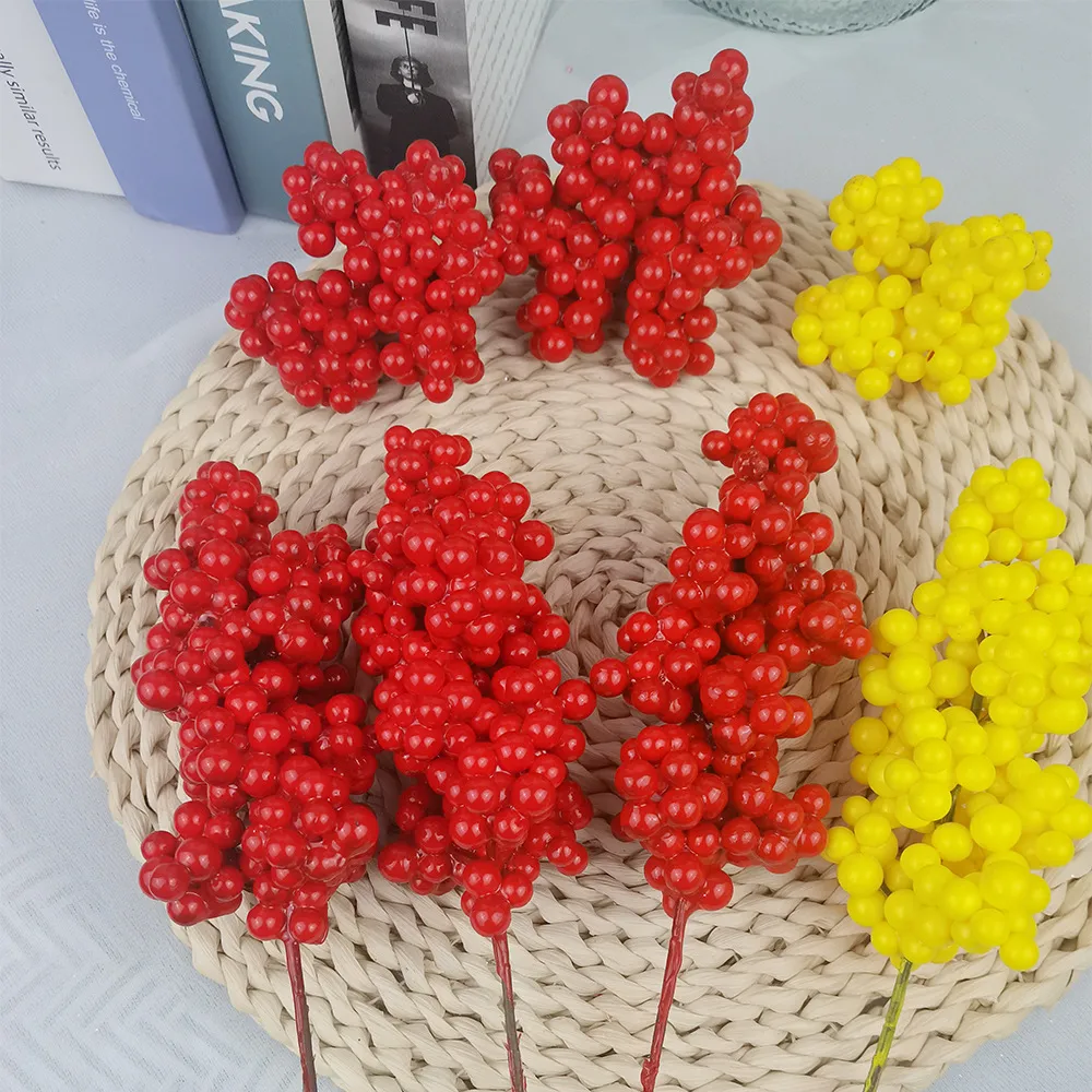 5pcs Simulation Flower Red Berries String Branch Christmas Decoration Photograph Props Foam Fruit Artificial Flower Bouquet Accessories