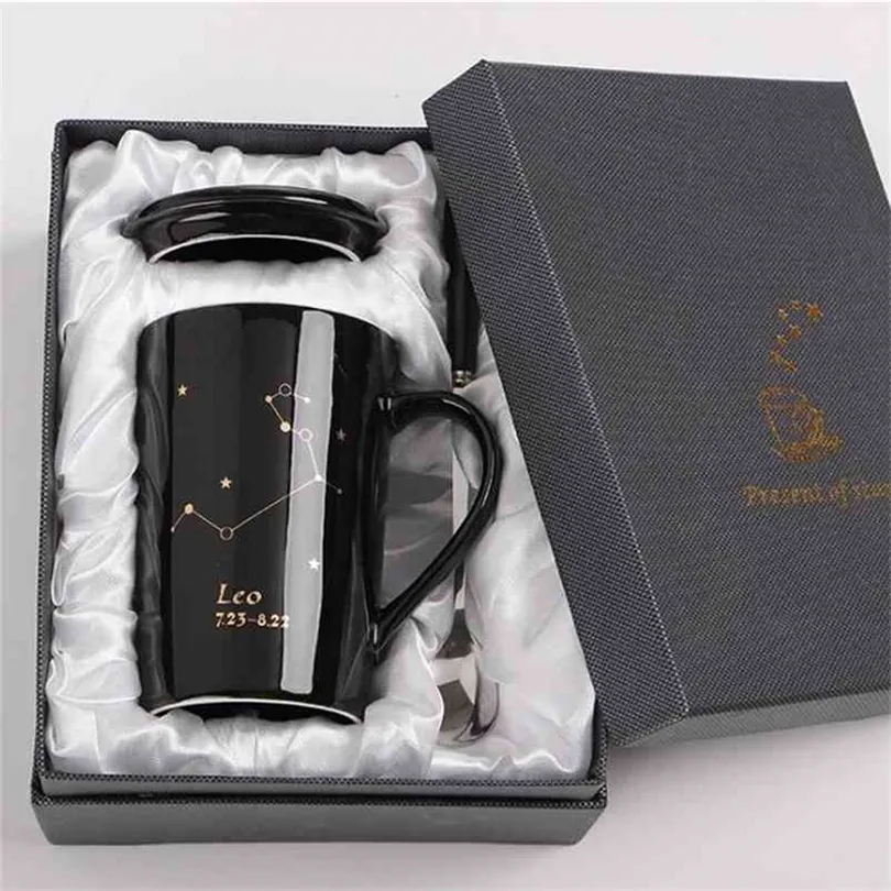 Mit Geschenkbox 12 Sternbilder Kreative Keramikbecher mit Löffeldeckel Schwarz und Gold Porzellan Sternzeichen Milchkaffeetasse 400 ml Wasser 210804