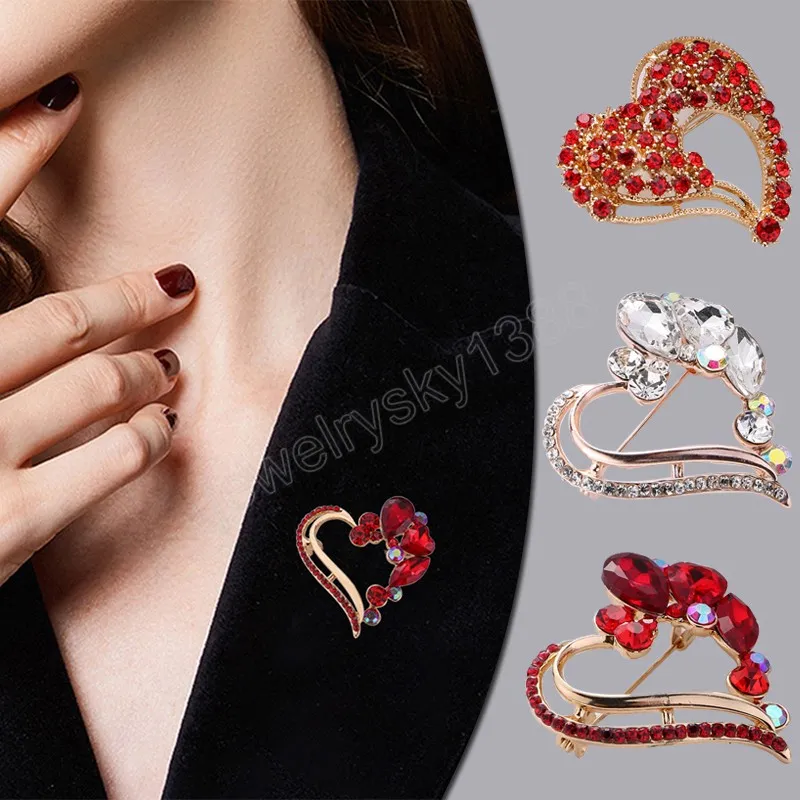 Femmes rouge strass amour coeur broches fille à la mode luxe fête décontracté broche Corsage cadeau broches bijoux accessoires