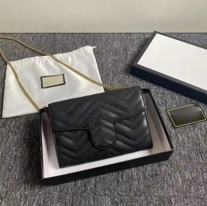 22のLuxurysデザイナーバッグハンドバッグファクドウーマンファッションクラッチ財布プールフェリシーチェーン