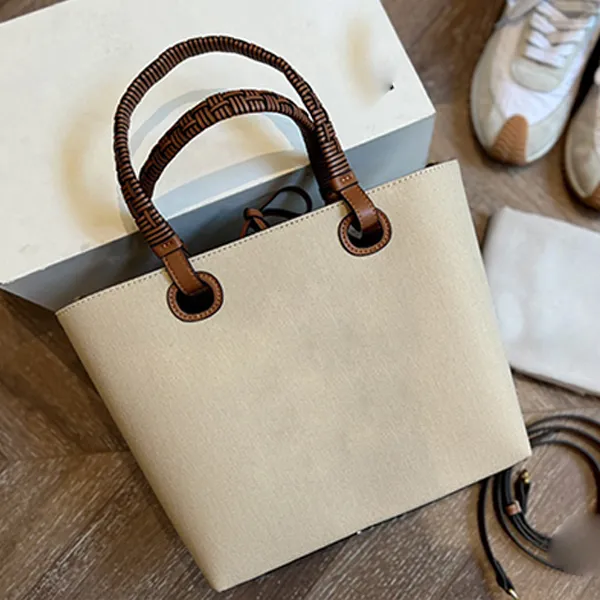 Yüksek kaliteli tuval tote çanta mektup nakış baskısı büyük kapasiteli alışveriş çantası bej denim el çantası taşınabilir omuz çantası lo örgü kolu küçük boyut