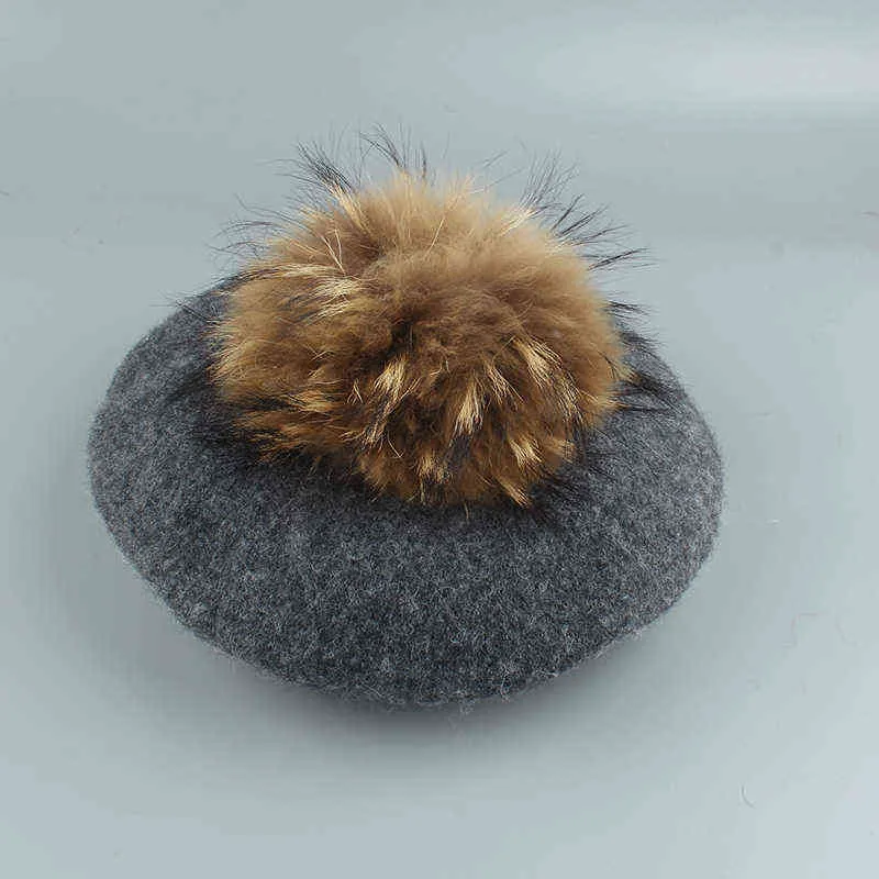 2022 Ny Big Real Fur Pompom Beret Women Vintage Artist Beret Hat Girls Autumn Spring Wool Sticked Cap J220722