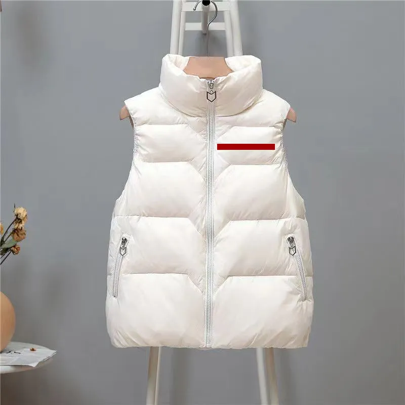 Designer's New Women's Down Parka Women's Winter Down Tank Top Jacket Outdoor Girl Sleevele Vest Warm and Cold Resistant Coat