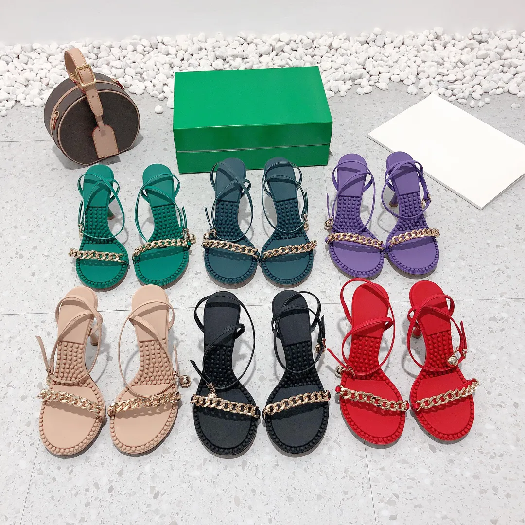 Dot Sandals Lederen hakken ketting en verwijderbare kogelafwerking Metalen gesp bokservoor teen Hoge hakken vrouwen elegante temperament mode sandaal maat 35-40