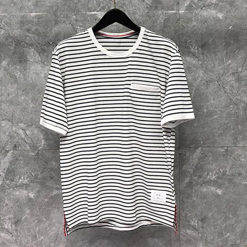 T-shirt da uomo T-shirt da uomo Fashion Trasversale Nero Bianco Stripe Design O-Collo Camicette a maniche corte 2022 Estate Top da uomo di alta qualità