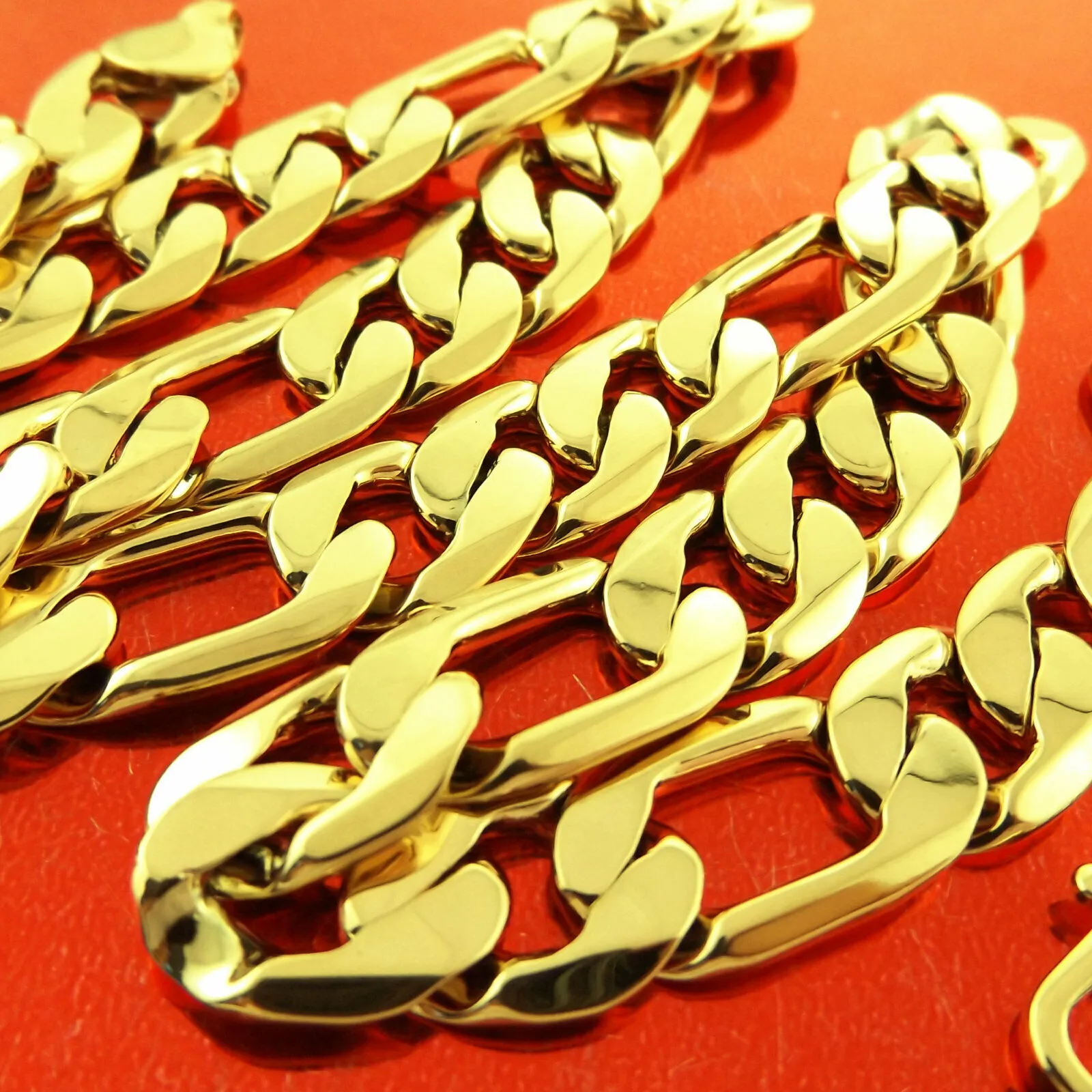 Véritable chaîne de collier en or jaune massif 18 carats GF Solid Figaro Link Design 24 pouces lourd 8 mm