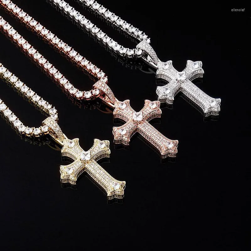 Kedjor Fashion Rose Gold Color Cross Pendant Halsband för kvinna Mens Crystal Cubic Zirconia Hip Hop Jewelrychains ELLE22