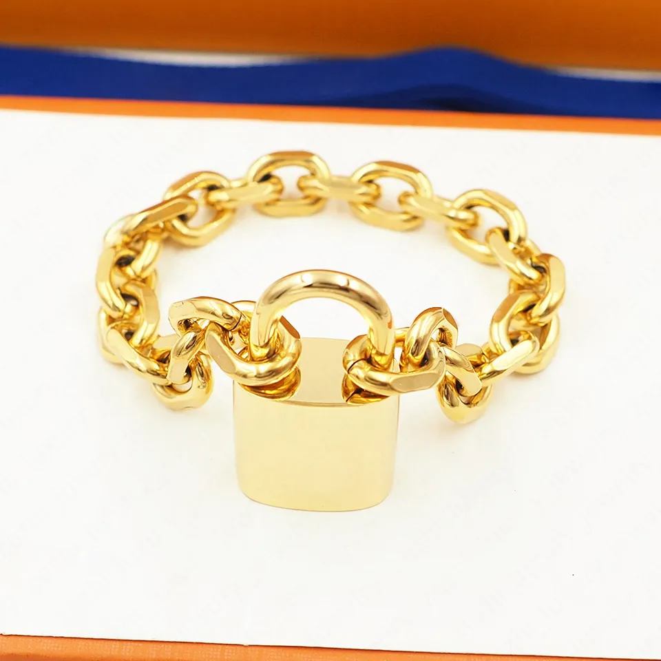 Auntie bracelet argos store