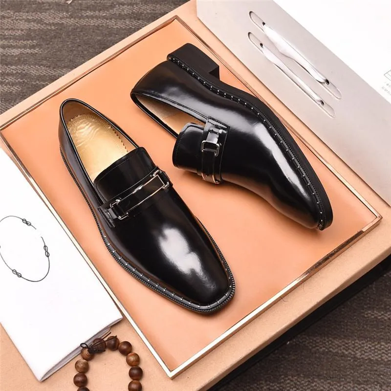 Wholesale Italian Brand Patent Leather Designer Party Formal Shoes For Men For Men Elegant Coiffeur Wedding Dress Formal Shoes For Men With Slip On Design And Formal Sepatu Sole At Only 88.89