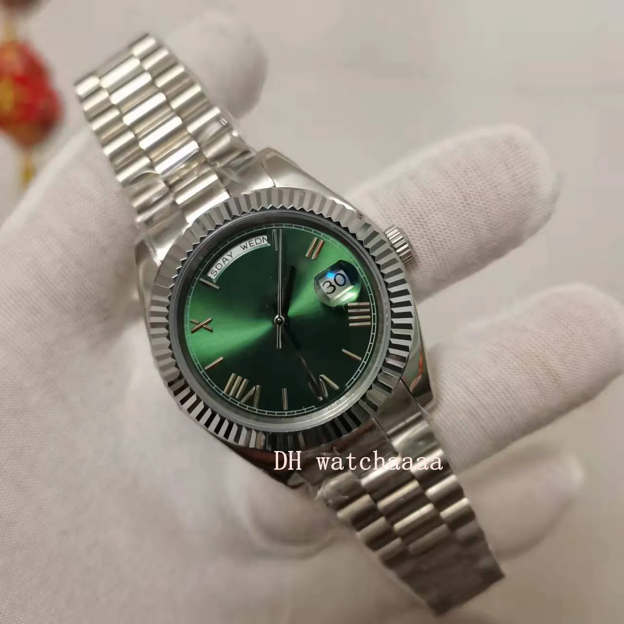Vente chaude BP Factory Watch 40mm 2813 Mouvement automatique 228239 Cadran vert Verre saphir Lumineux Bracelet de montre en acier inoxydable pour hommes