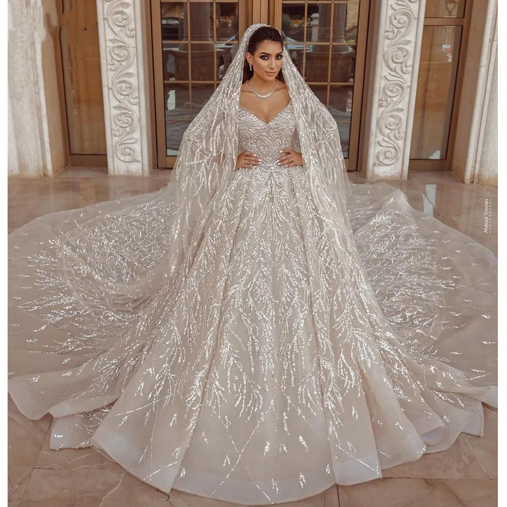 Risparmia alla grande su Abiti Da Sposa Per Abiti Da Ballo A Manica Lunga  Principessa Abiti Da Sposa Da Sposa Da Ballo In Pizzo A Maniche Lunghe