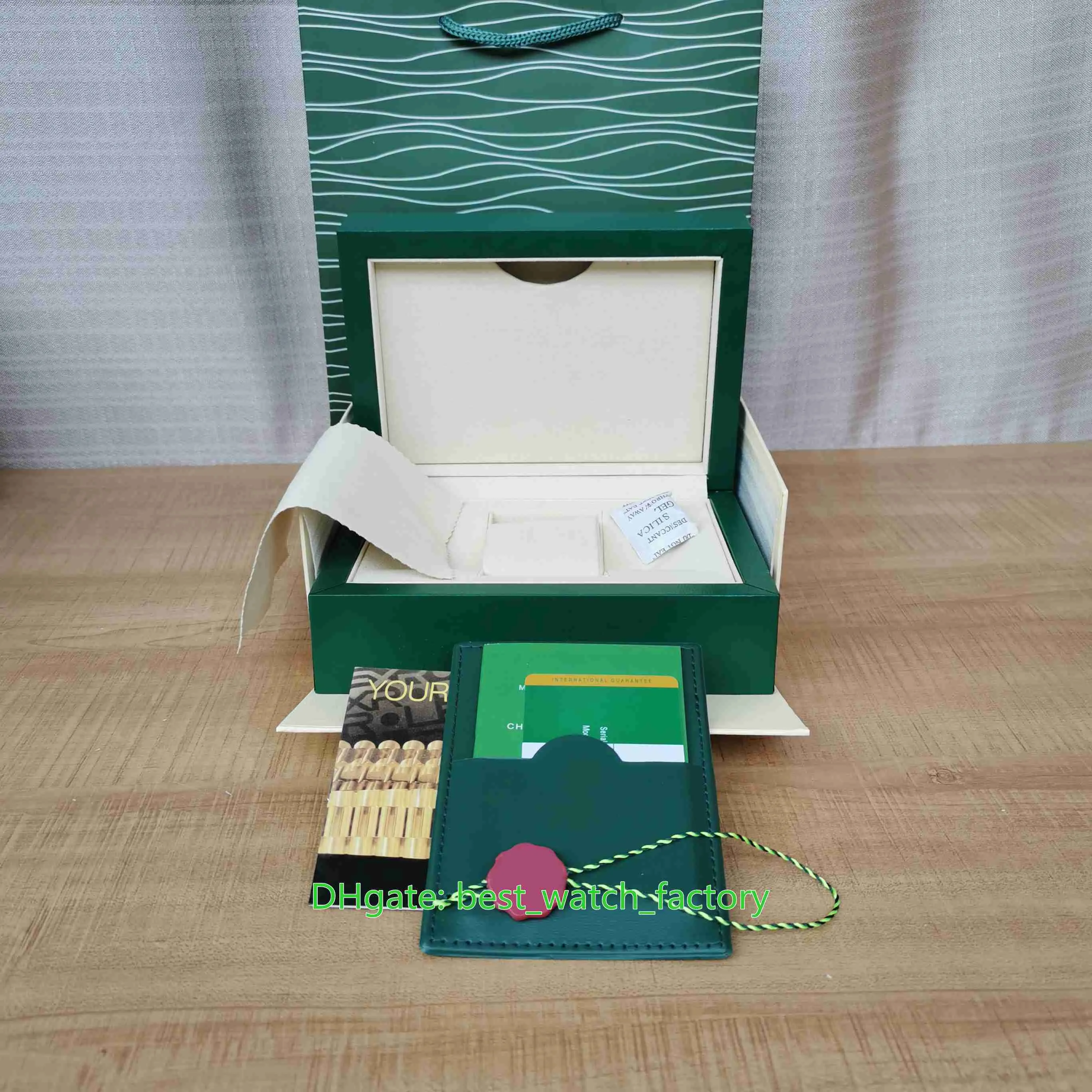 Hot Selling High Quality Klockor Lådor Perpetual Watch Green Original Box Papers Card Läderväska för kosmograf 116500 124300 116610 Armbandsur