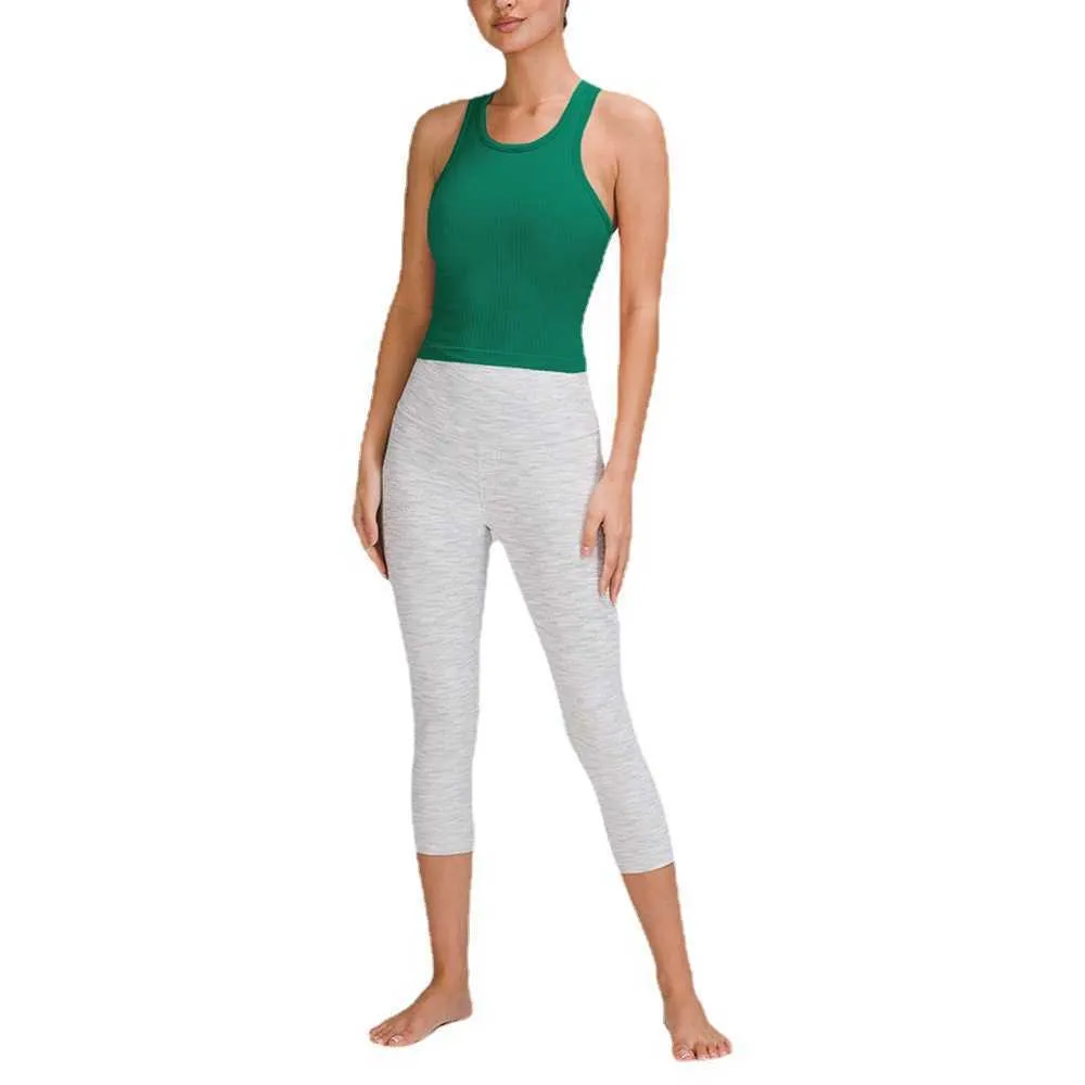 Yoga outfits Vest Womens Tank Tops Naken Feeling With Chest Cushion Breattable Gathering Sports Shirt Gymkläder Underkläder Hot Sale