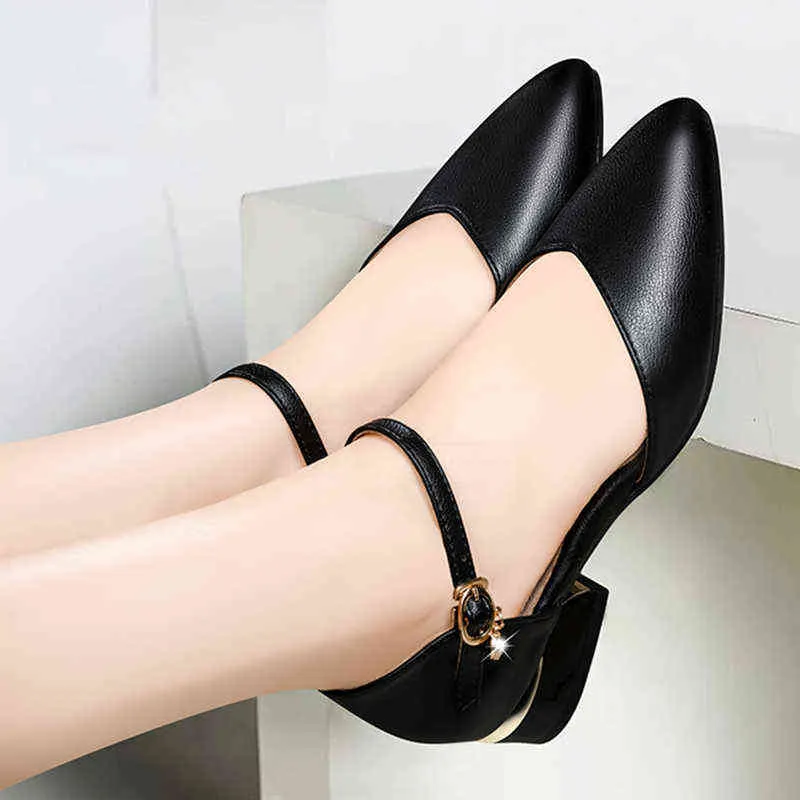 Sandals Comfortable Square Heels Office Ladies Working Shoes Soft Pu Leather Low Heel Pumps Women Ankle Strap Classic Black Woman 220419