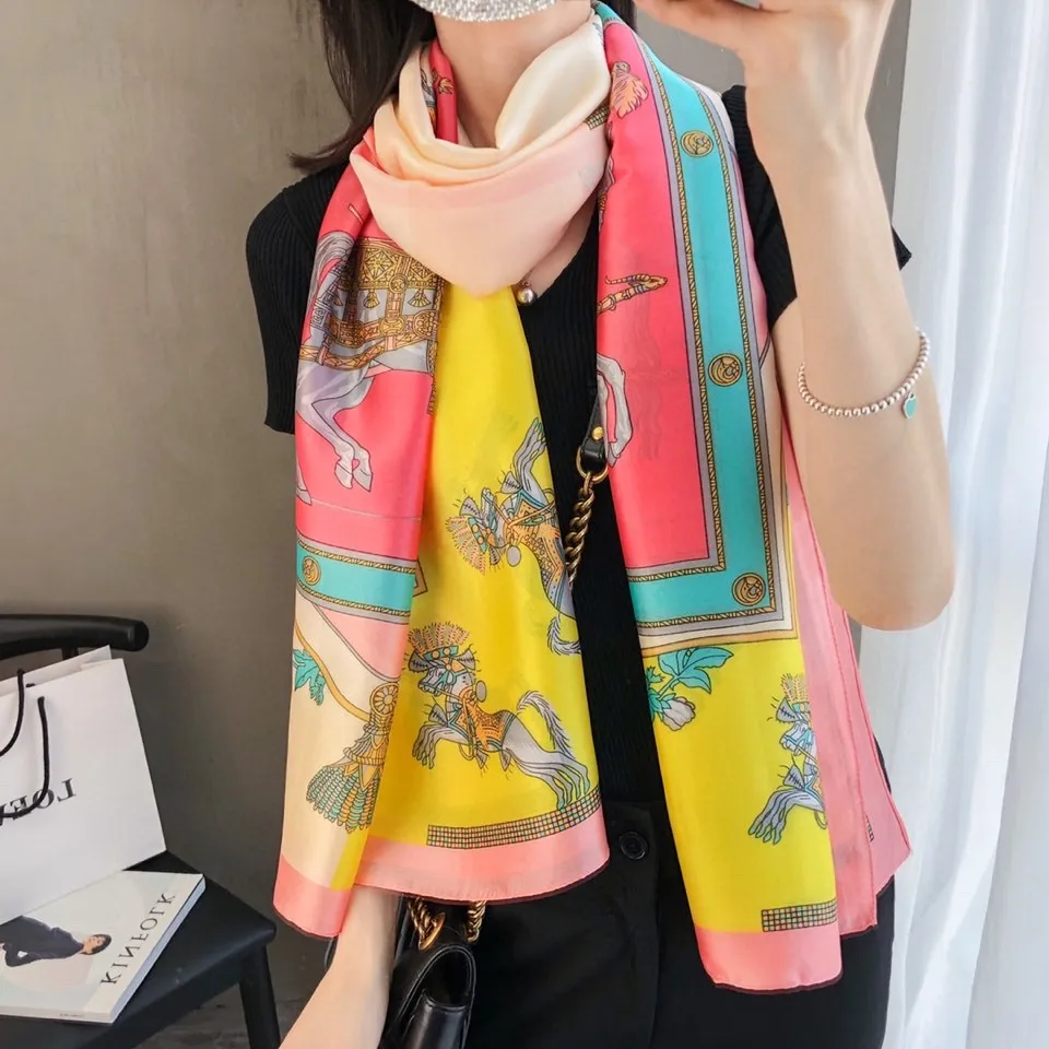 Высококачественный женский шарф 100% шелк с печеной шарф буквы Thin Design Размер женского шаль.