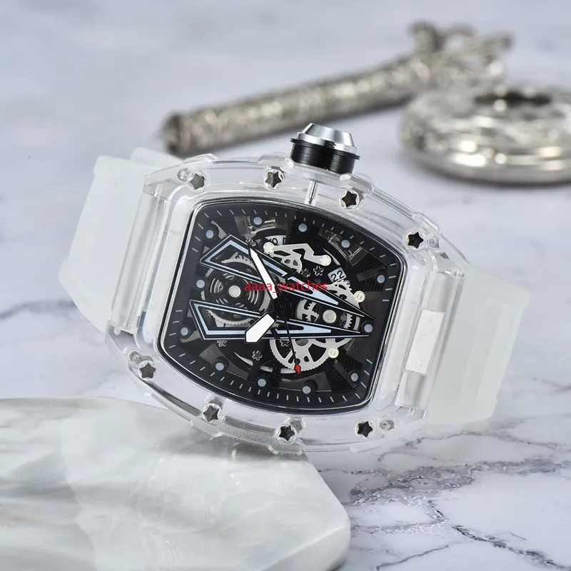 Przezroczysty 3-pin Luksusowy męski wysokiej jakości diamentowy zegarek kwarcowy Puste szkło z tyłu Koperta ze stali nierdzewnej Zegarek z czarnej gumy