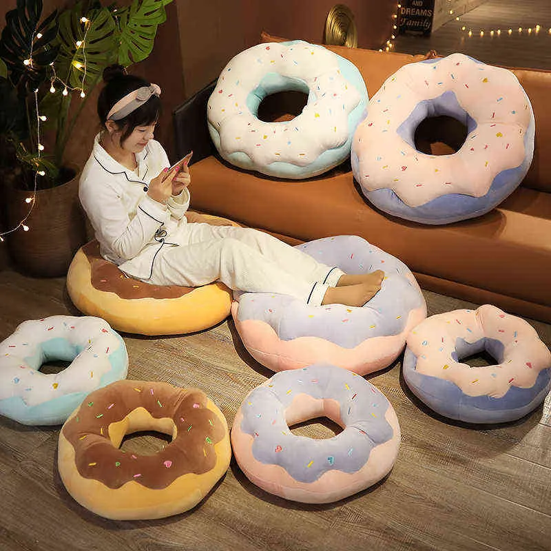 CM Kawaii Plush Donuts Cushion Cartoon Simulation Food Cuddle Pop Chair Sofa Floor حصيرة هدية للعشاق J220704