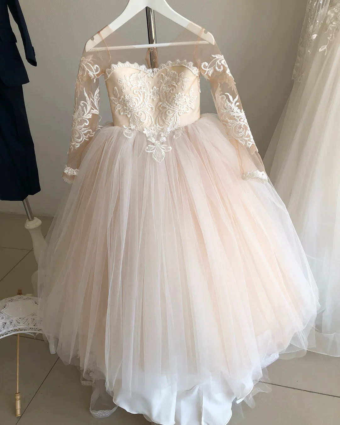 Lace Flower Girl Dress Bows Children's First Communion Dress Princess Tulle Ball Gown Wedding Party Gowns