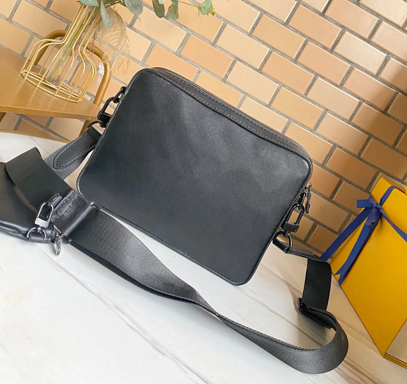 Embossing cross body bag 3 piece set in Luxury Designer Bags fashion grey black 2 colors messenger bags handbag for men