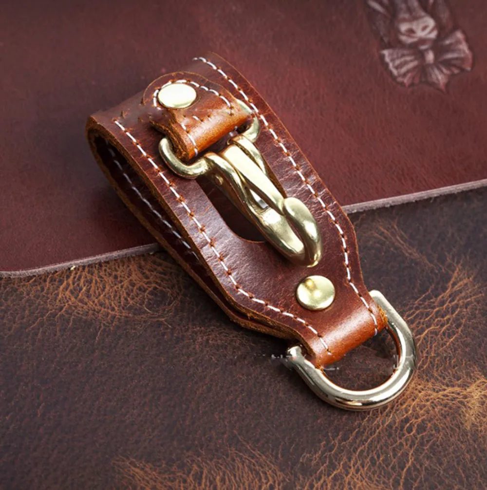 A1 Universal Leather Keychains 전술 허리 벨트 키 체인 실외 도구 생존 버클 산 등반 로프 후크