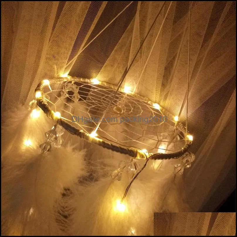 New Creative White Round Dream Catcher Feather Handmade Exquisite Dreamcatcher With String Light Wall Pendant Hot Sale 19 5lz