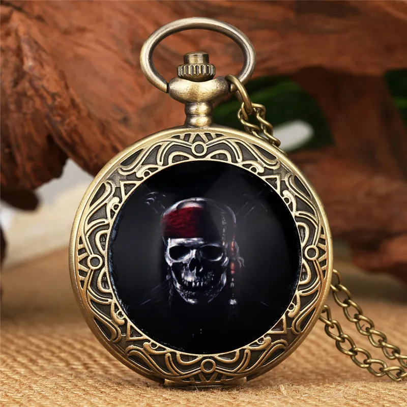 Montre de poche gothique classique avec crâne de pirate Design Hommes Femmes Montres à quartz Collier Chaîne Pendentif FOB Montre