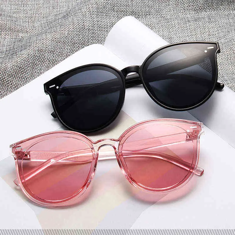 Eye Seay Designer Sunglasses For Women Black Clear Sun Glasses 2022 New Luxury Vintage Elegant Eyewear Oversized Shades