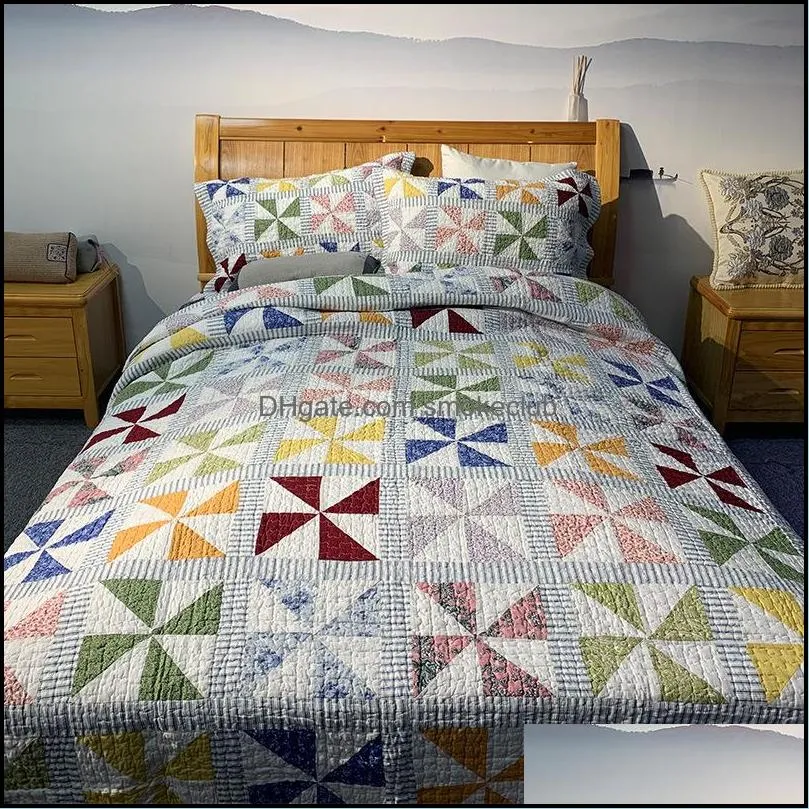 Pure cotton fabric, high-end quilted quilt, washed printed windmill handmade patchwork quilt, three-piece bedding wholesale