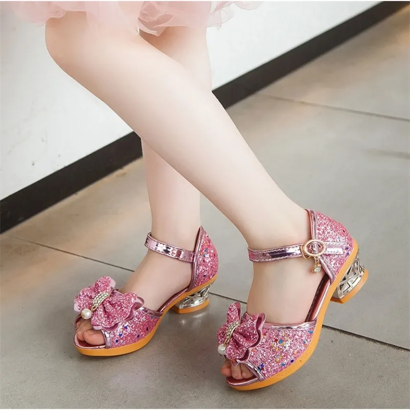 Barnskor Summer Casual Glitter Bowknot Spring High Heel Girls Shoes Fashion Princess Dance Party Sandaler 220623