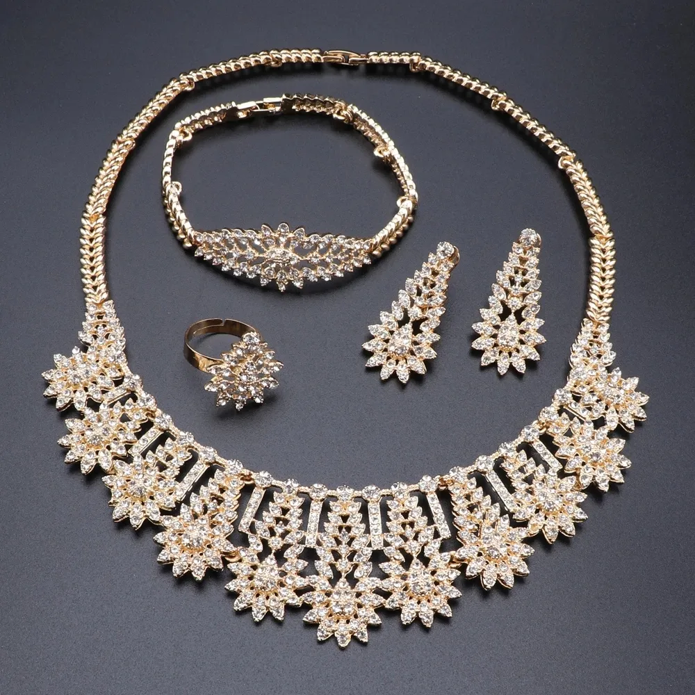 Dubai Gold Color Crystal Saudi Jewelry Sets Nigerian Wedding Necklace Jewellry Set Whole Bracelet Earring Ring Set216O