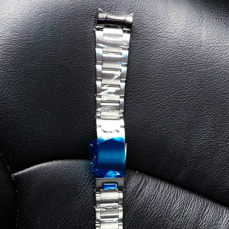 Sehen Sie sich Bands an 22 Edelstahl -Armbandbandgurt ein Einsatz Klaspe Solid Links Silber für 41 mm Männer