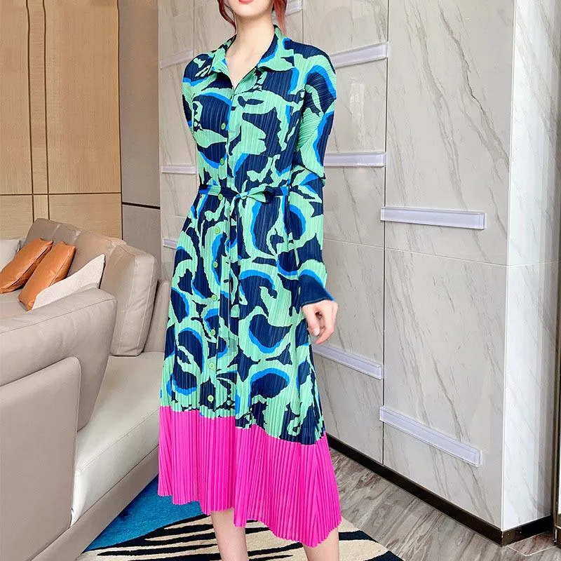 Повседневные платья Женщина плиссированная платья при печати цветовая леди элегантная оболочка с длинным рукавом тонкий стиль 2022 Осенний одежда