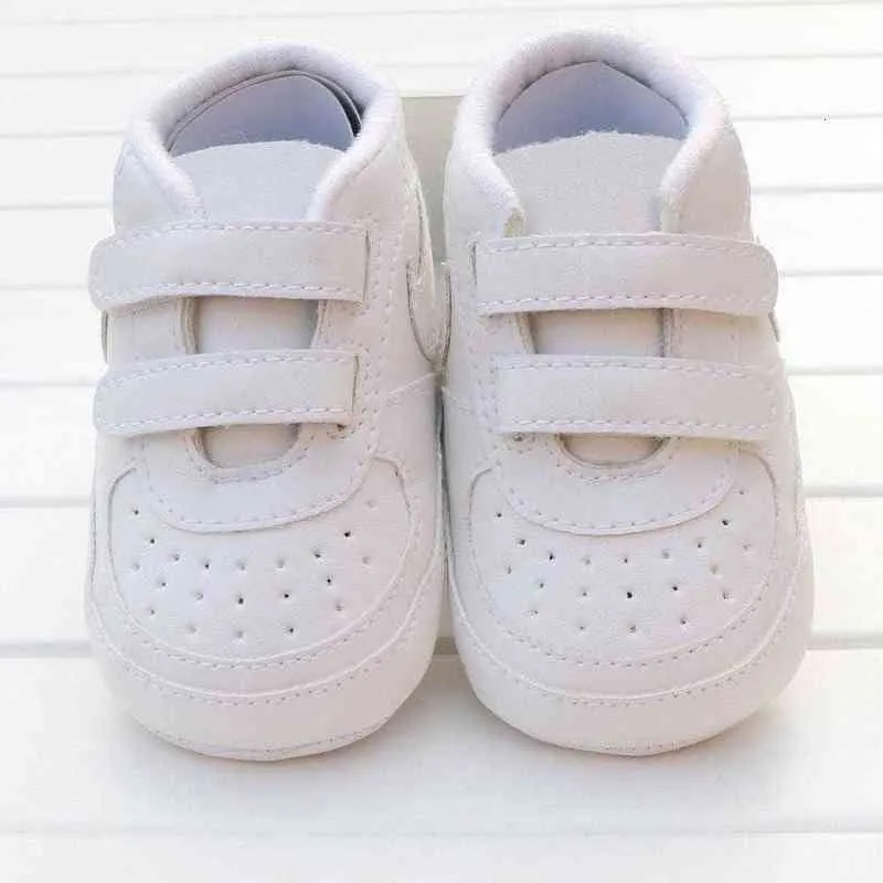 22 Baby Shoes 0-18Months Kids Girls Boys 유아 첫 워커 Anti-Slip Soft Soled Bebe Moccasins 유아용 침대 신발 스니커즈 ins