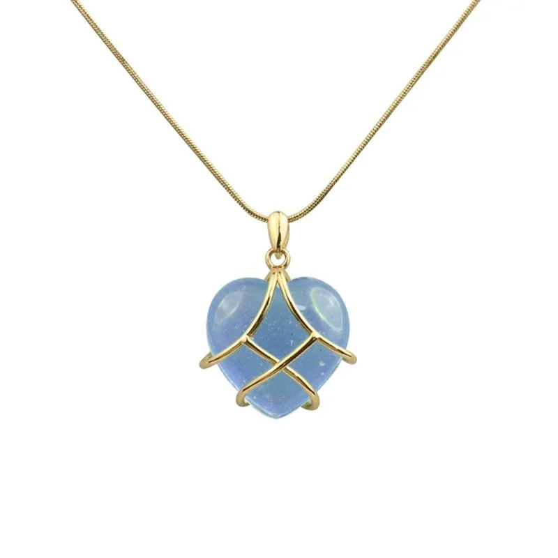 Colliers de pendentif Collier en forme de coeur Collier de pierre rose Blue Gol Crystal Pendants Diamond Castle Fil Emballé Bijoux 124 APPENDANT