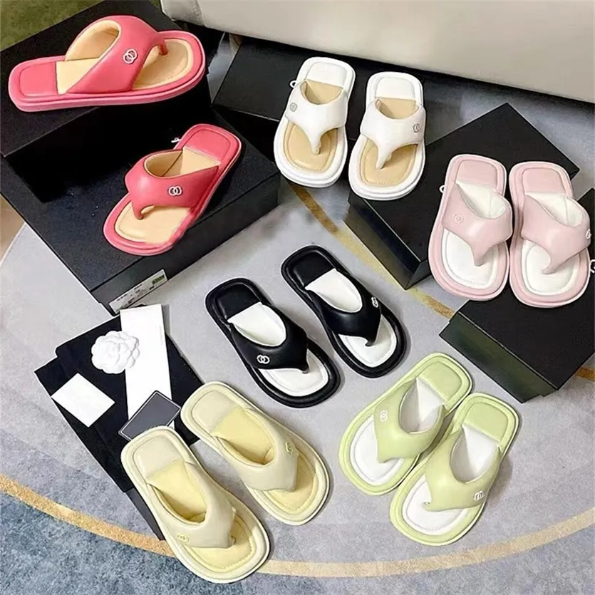 Small Fragrant Wind Slippers Bread Flip Flops Summer Luxury